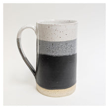 Load image into Gallery viewer, Beer Stein - Black &amp; White
